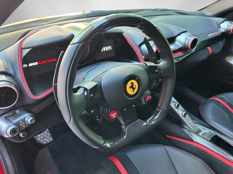 Ferrari 812 Superfast / CERAMIC/ CARBON/ LIFT/ JBL/, снимка 13 - Автомобили и джипове - 41784705