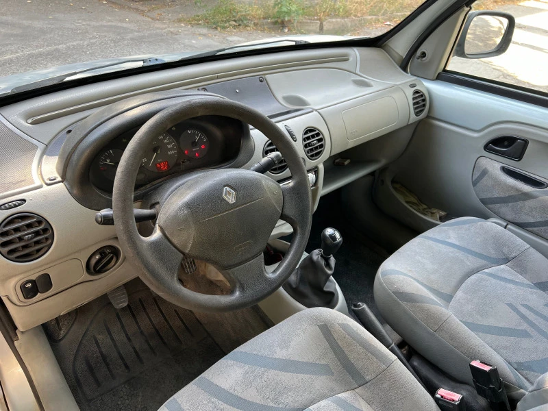 Renault Kangoo 1.9 D, снимка 11 - Автомобили и джипове - 47528118