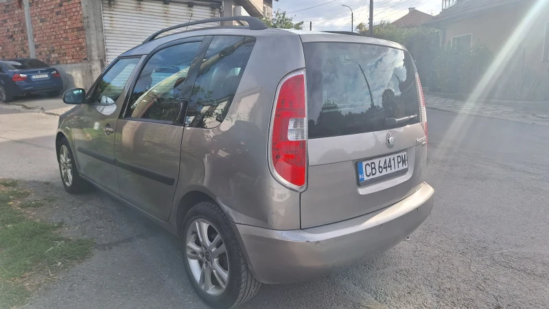 Skoda Roomster 1.6i АГУ, снимка 4 - Автомобили и джипове - 47452480