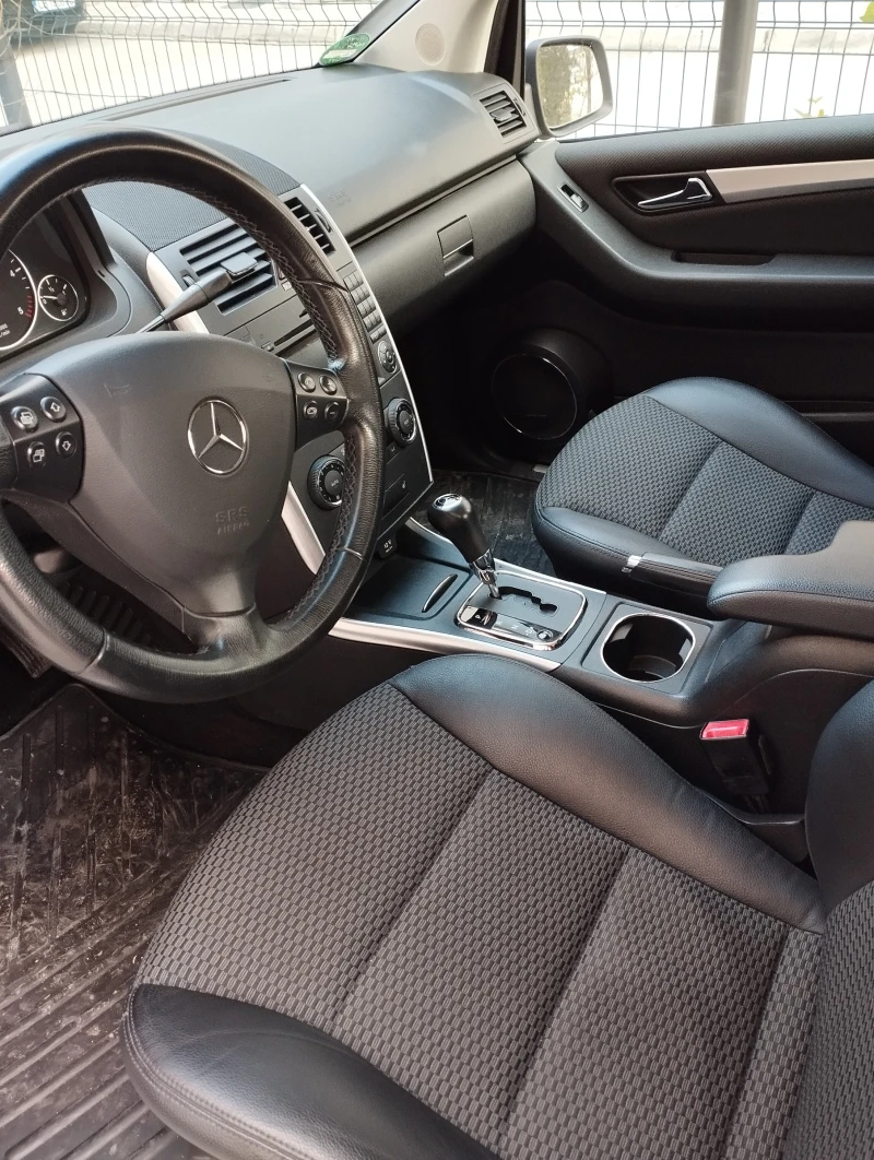 Mercedes-Benz A 200, снимка 5 - Автомобили и джипове - 51842191