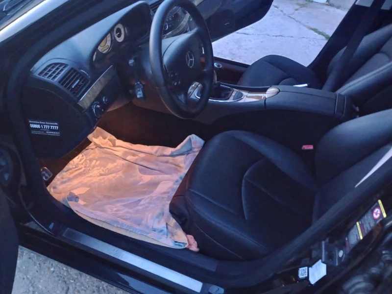 Mercedes-Benz E 280 CDI V6 AVANT-GARDE FULL , снимка 7 - Автомобили и джипове - 51584292