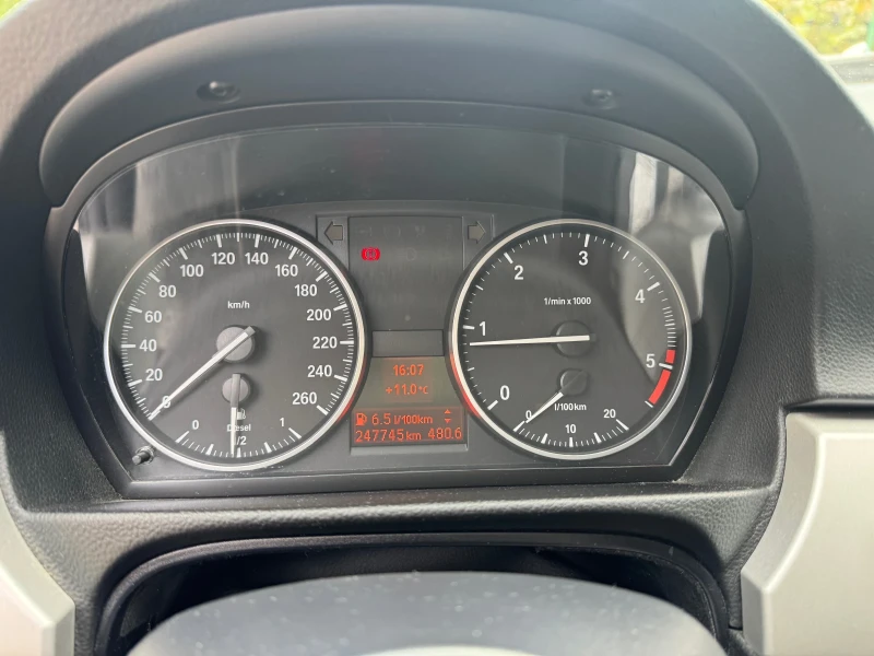 BMW 320 BMW E90 2.0/177кс Xdrive, снимка 6 - Автомобили и джипове - 52048031