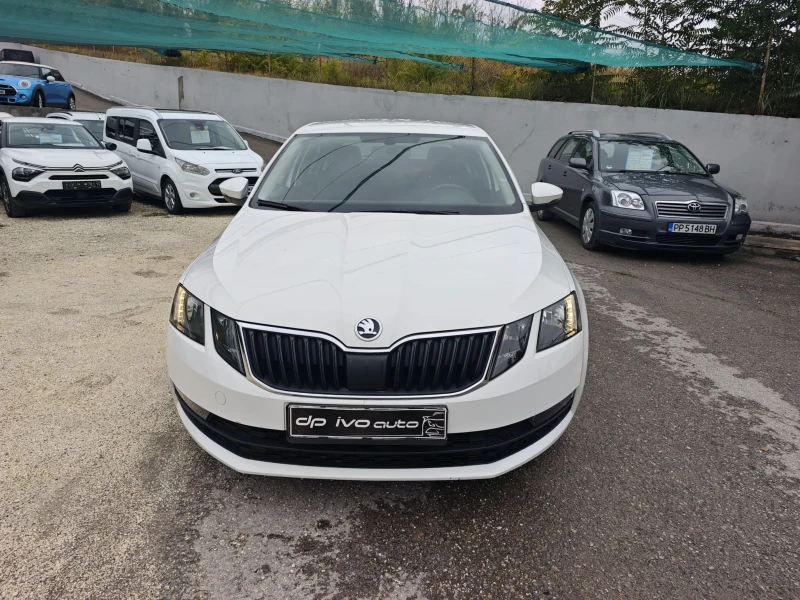 Skoda Octavia 2.0TDI DSG* КАМЕРА* ОТЛИЧЕН* ОФЕРТА, снимка 8 - Автомобили и джипове - 52348828