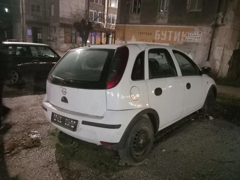 Opel Corsa, снимка 4 - Автомобили и джипове - 52817951