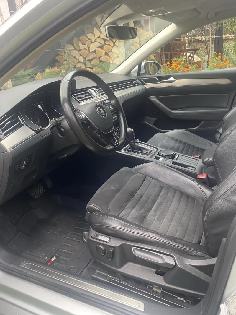 VW Passat, снимка 14 - Автомобили и джипове - 52868608