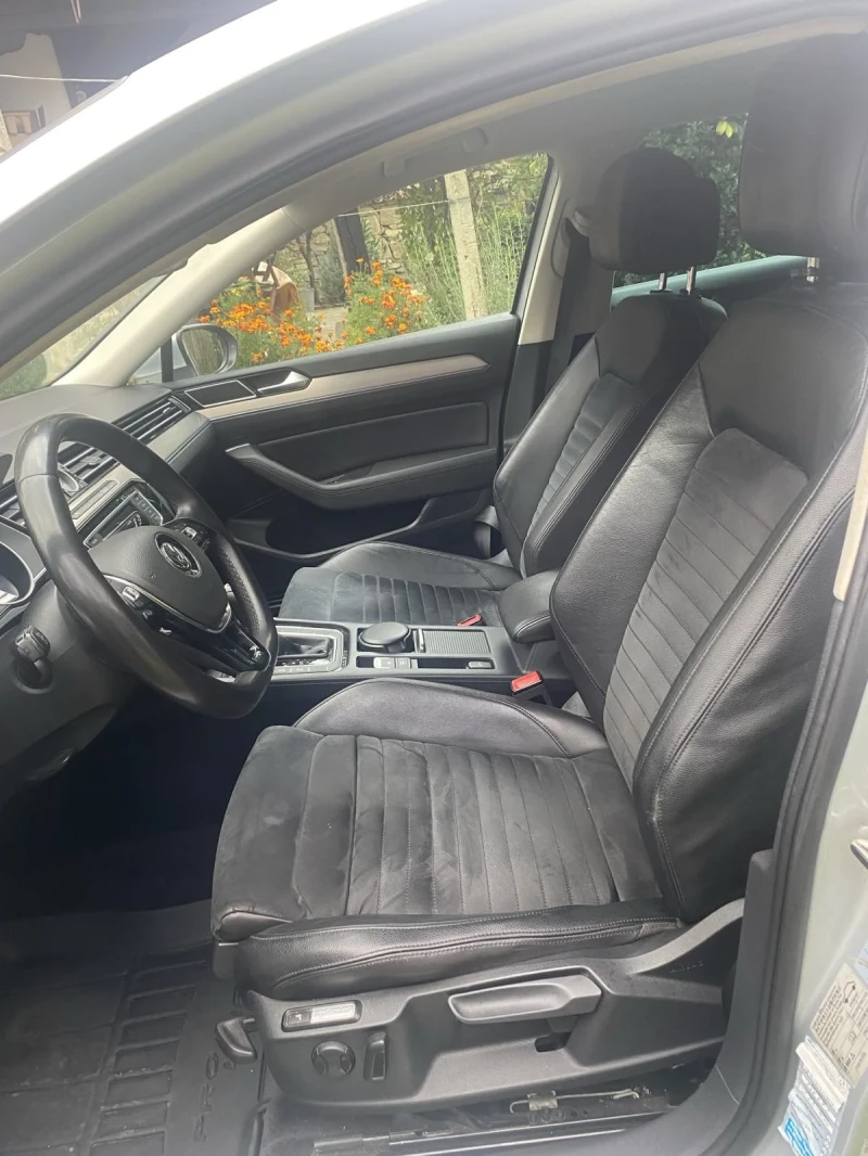 VW Passat, снимка 15 - Автомобили и джипове - 52868608