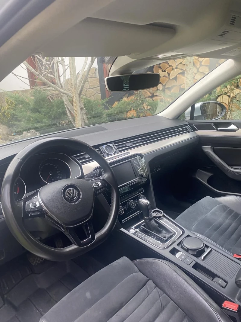 VW Passat, снимка 13 - Автомобили и джипове - 52868608