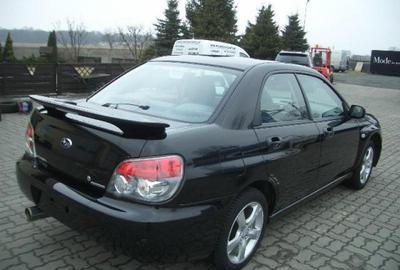 Subaru Impreza 1.8 na chasti, снимка 3 - Автомобили и джипове - 2566152