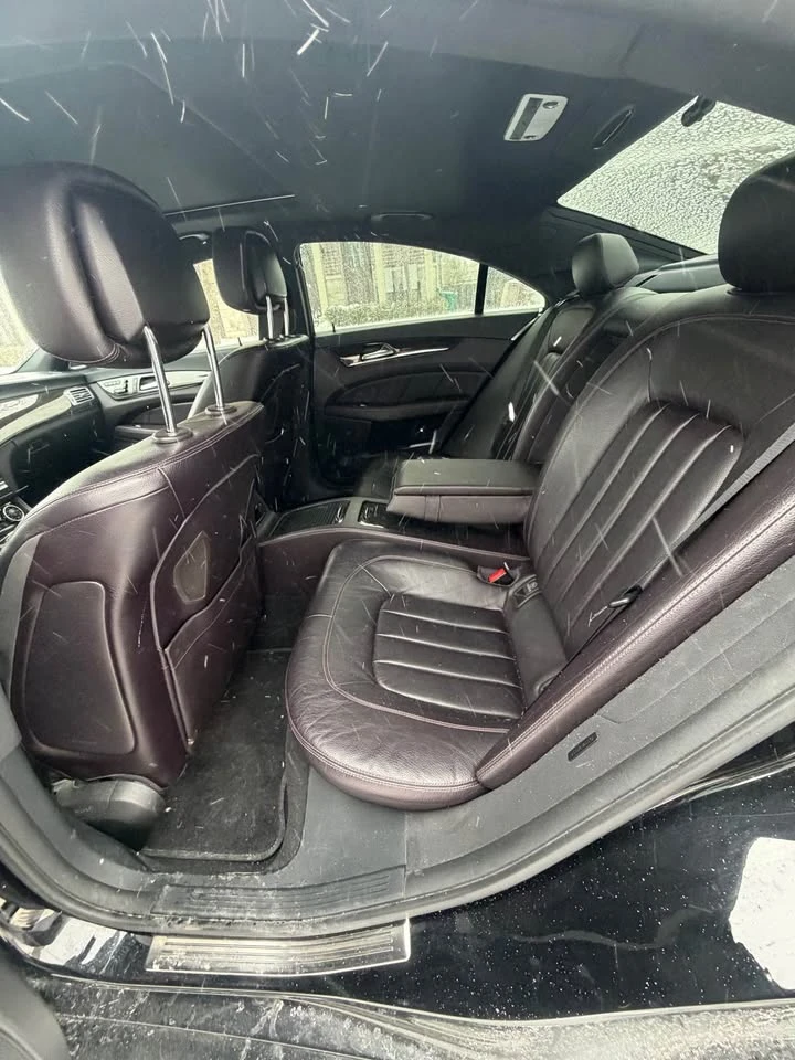 Mercedes-Benz CLS 500 * CARFAX * БЕЗ ПЪРВОНАЧАЛНА ВНОСКА - изображение 8