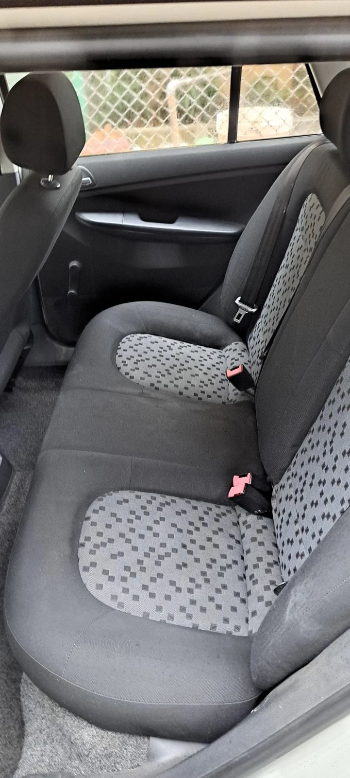 Skoda Fabia 1.4 TDI, снимка 4 - Автомобили и джипове - 55094534