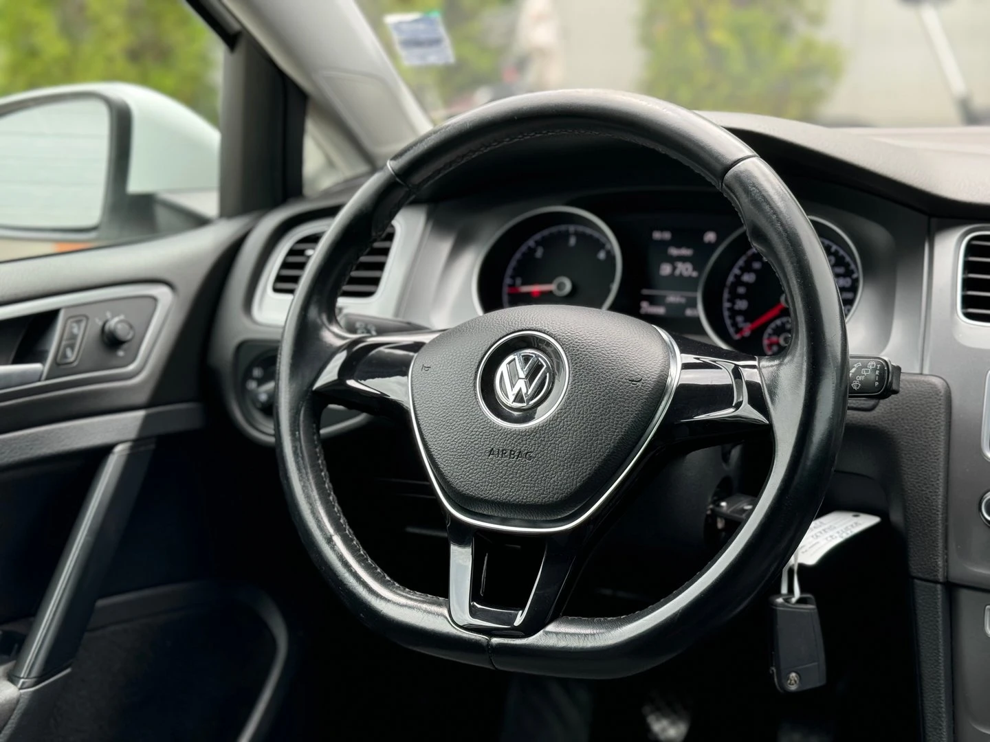 VW Golf Silver Edition 1.6TDI BMT | Mobile.bg � ����������� 9