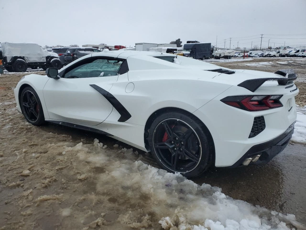 Chevrolet Corvette STINGRAY 2LT - изображение 2