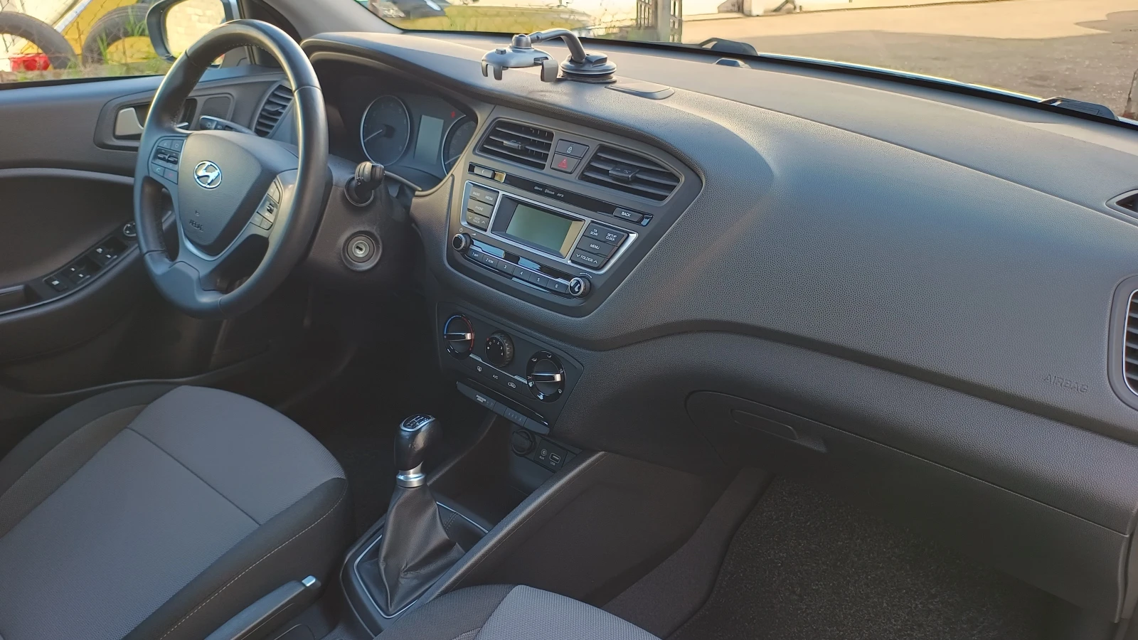 Hyundai I20 1.25i-84к.с./Газ-LANDI RENZO/ Нова ! - изображение 10
