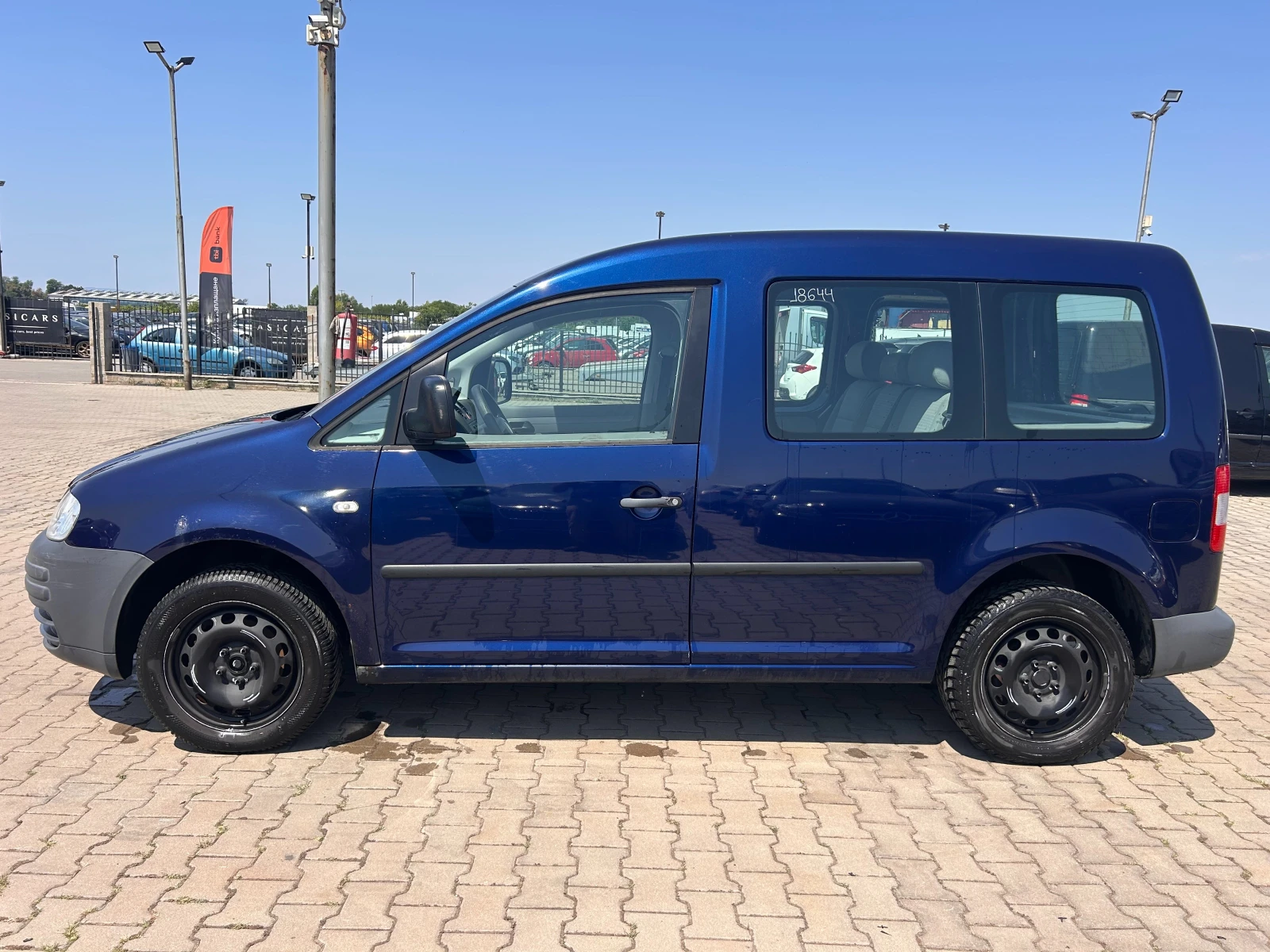 VW Caddy 1.4i 4+ 1 EURO 4 - изображение 10