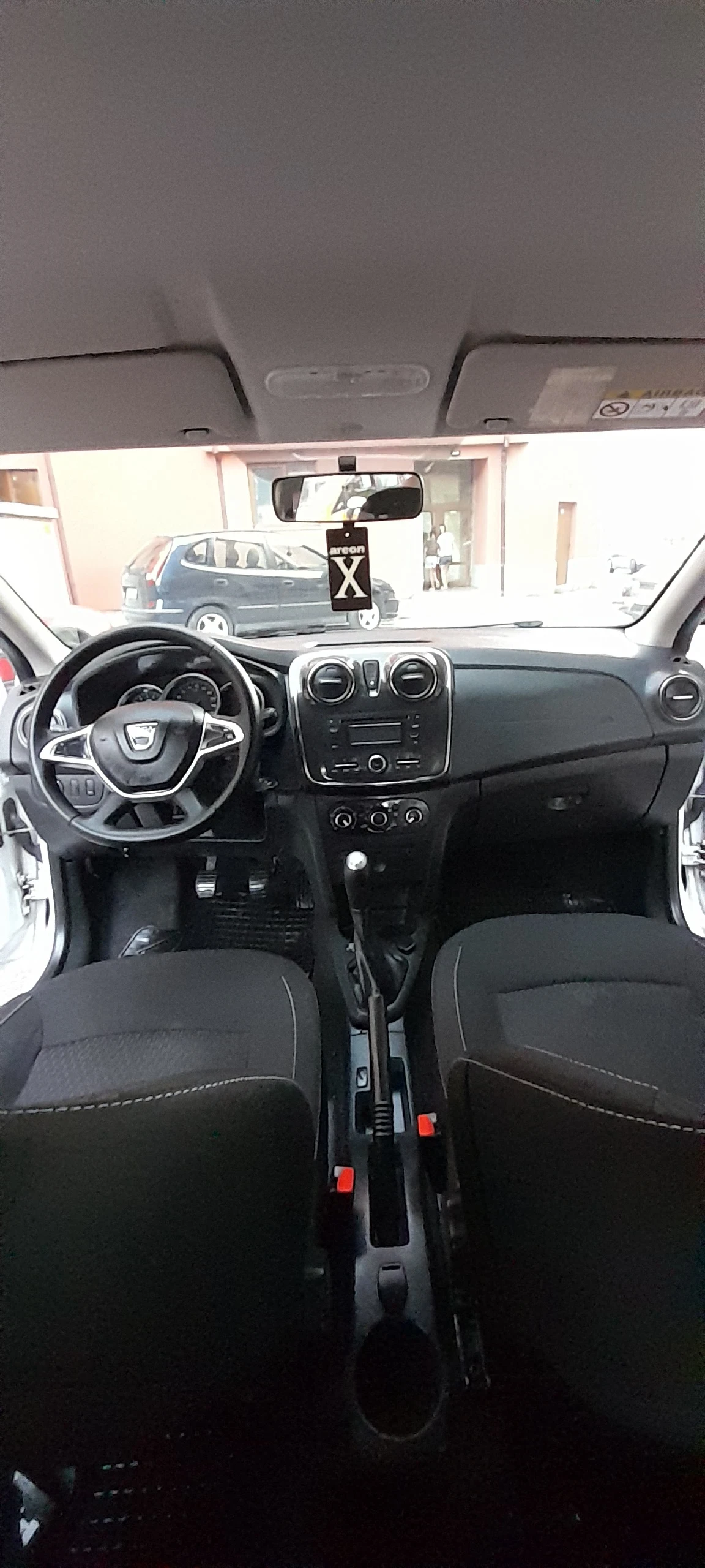 Dacia Sandero 900куб. С Турбо | Mobile.bg — изображение 11