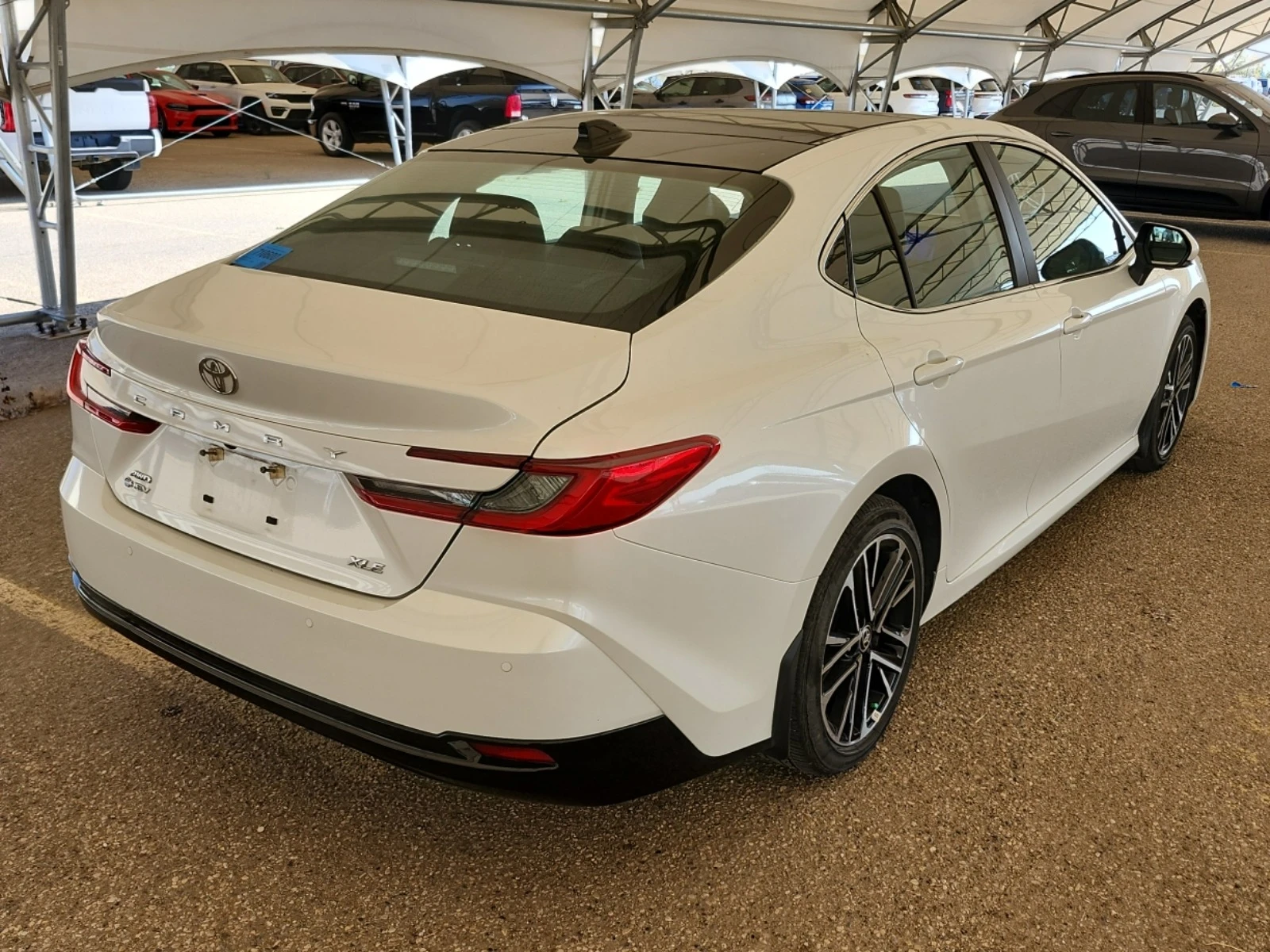 Toyota Camry XSE HYBRID * * CARFAX * * АВТО КРЕДИТ * *  - изображение 4