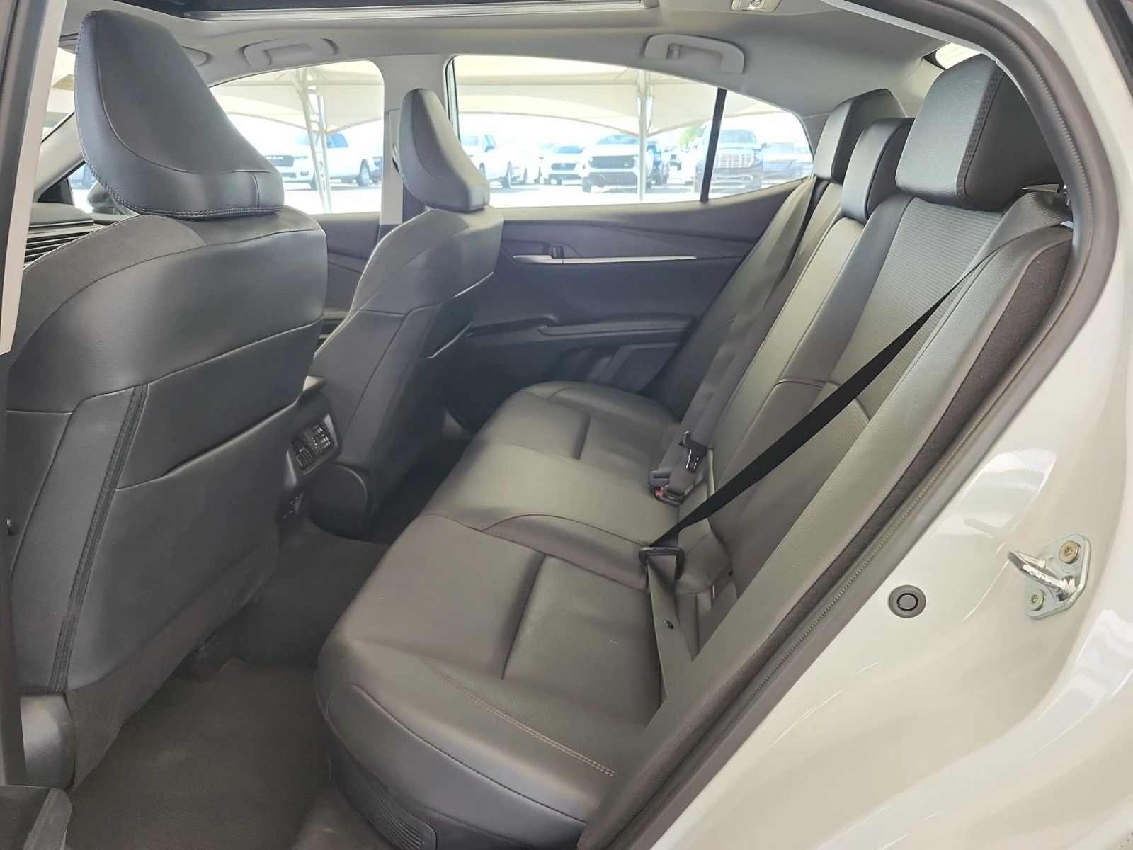 Toyota Camry XSE HYBRID * * CARFAX * * АВТО КРЕДИТ * *  - изображение 10