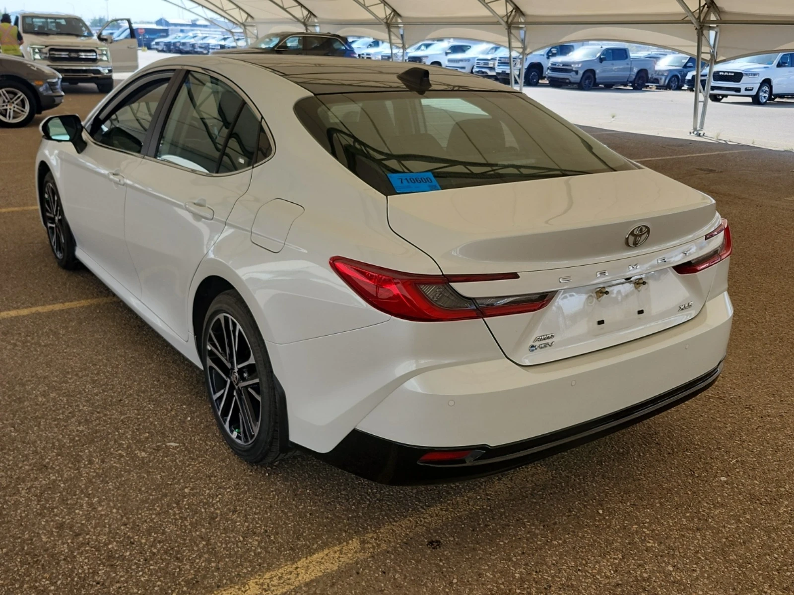 Toyota Camry XSE HYBRID * * CARFAX * * АВТО КРЕДИТ * *  - изображение 3