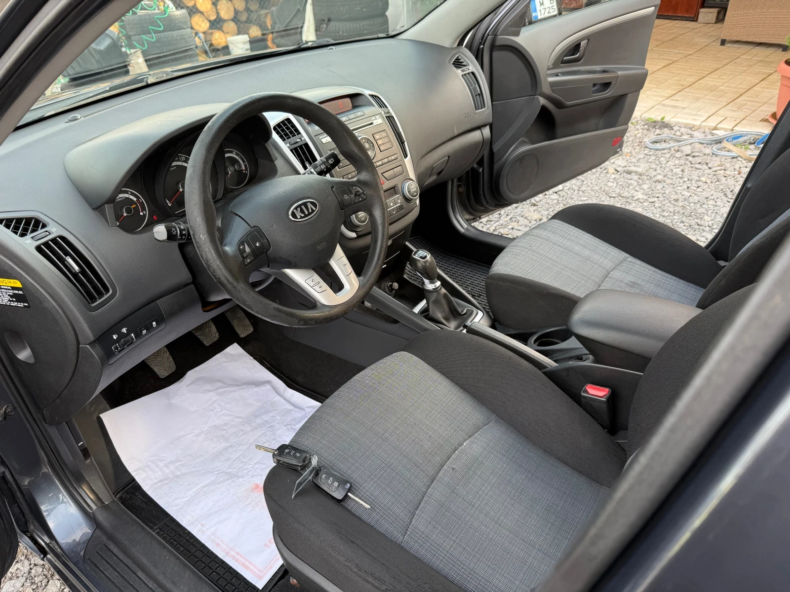 Kia Ceed 1.6CRDI Face - изображение 10
