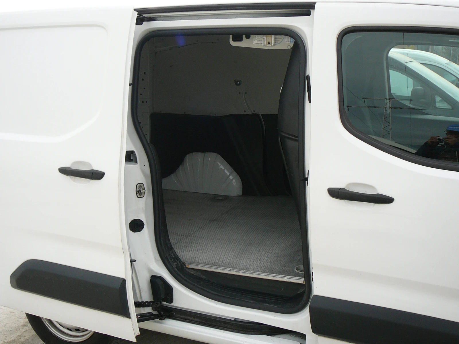 Citroen Berlingo 1.6hdi 2+ 1   | Mobile.bg   9