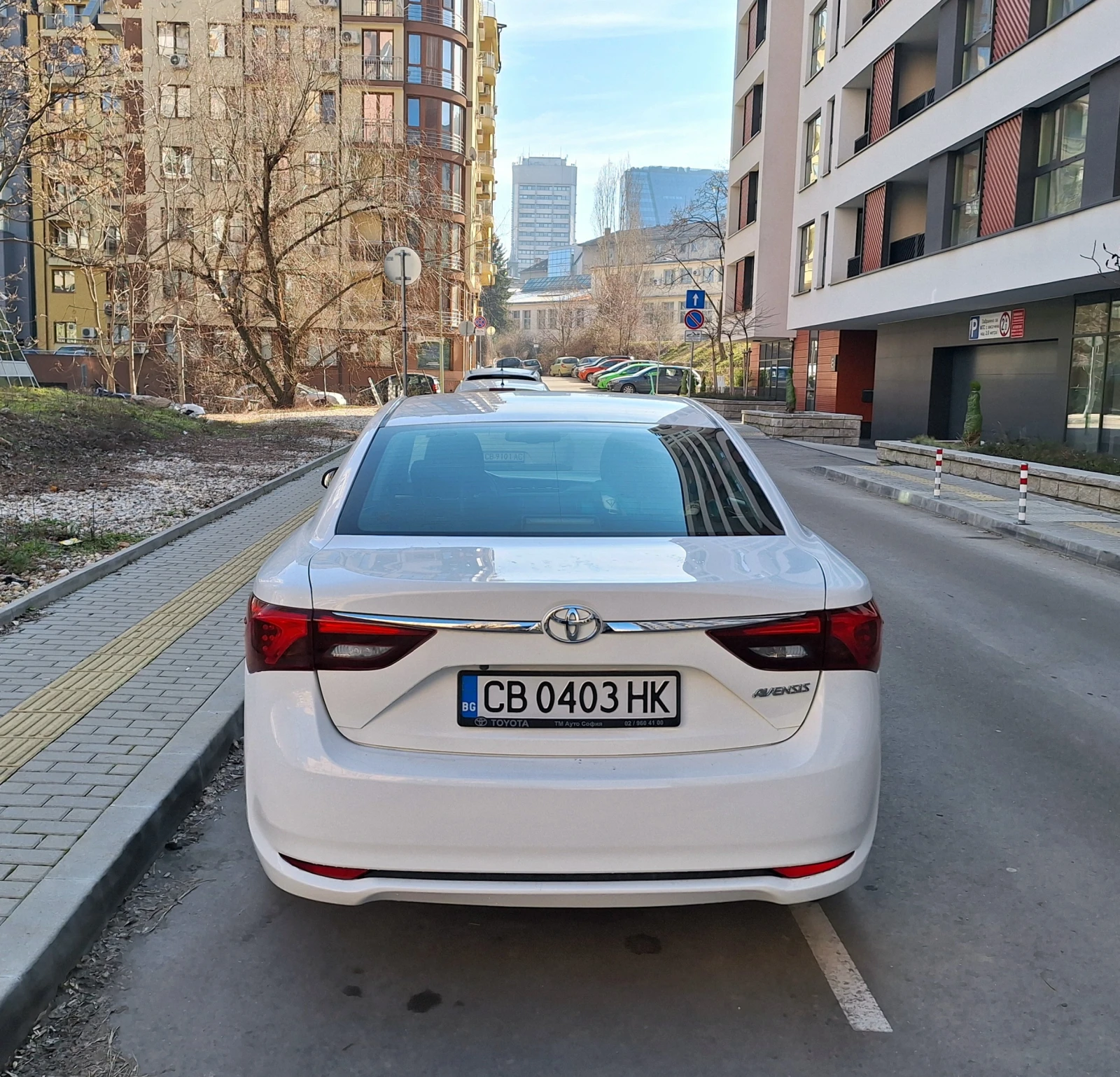 Toyota Avensis 1.6i �������� | Mobile.bg � ����������� 7