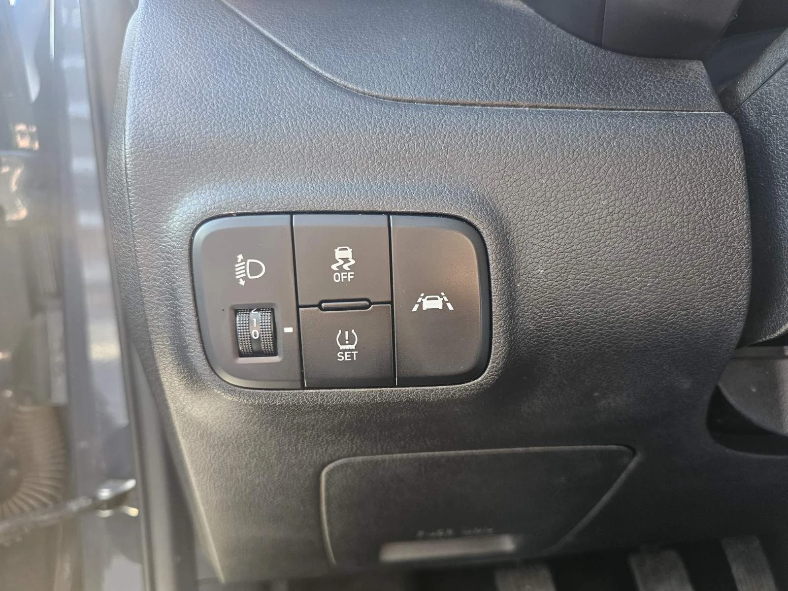 Hyundai I10 1.2, снимка 10 - Автомобили и джипове - 53849636