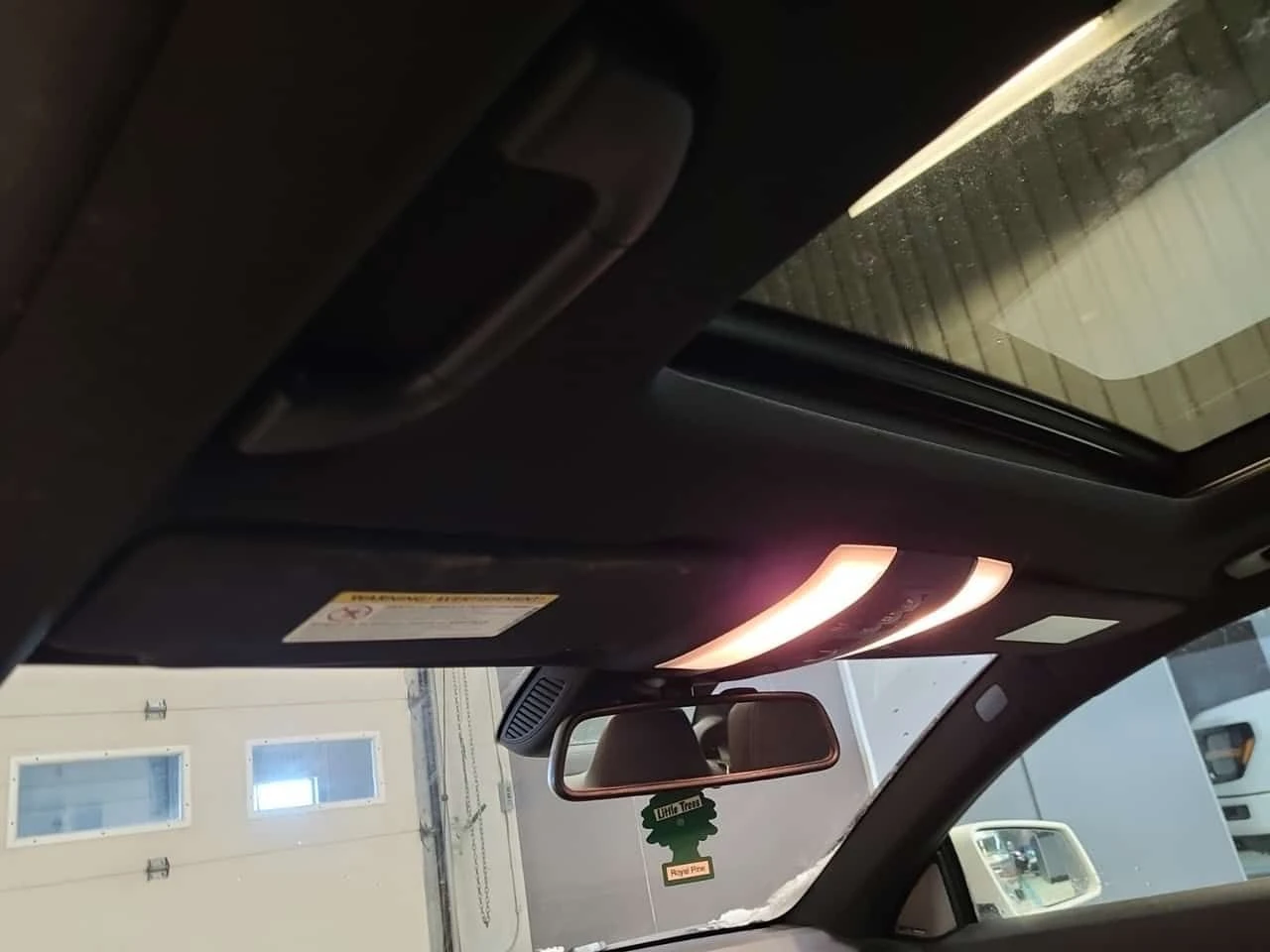 Mercedes-Benz E 350 PANORAMA| ПАМЕТ| 2 КЛЮЧА| CARFAX| , снимка 12 - Автомобили и джипове - 53894345