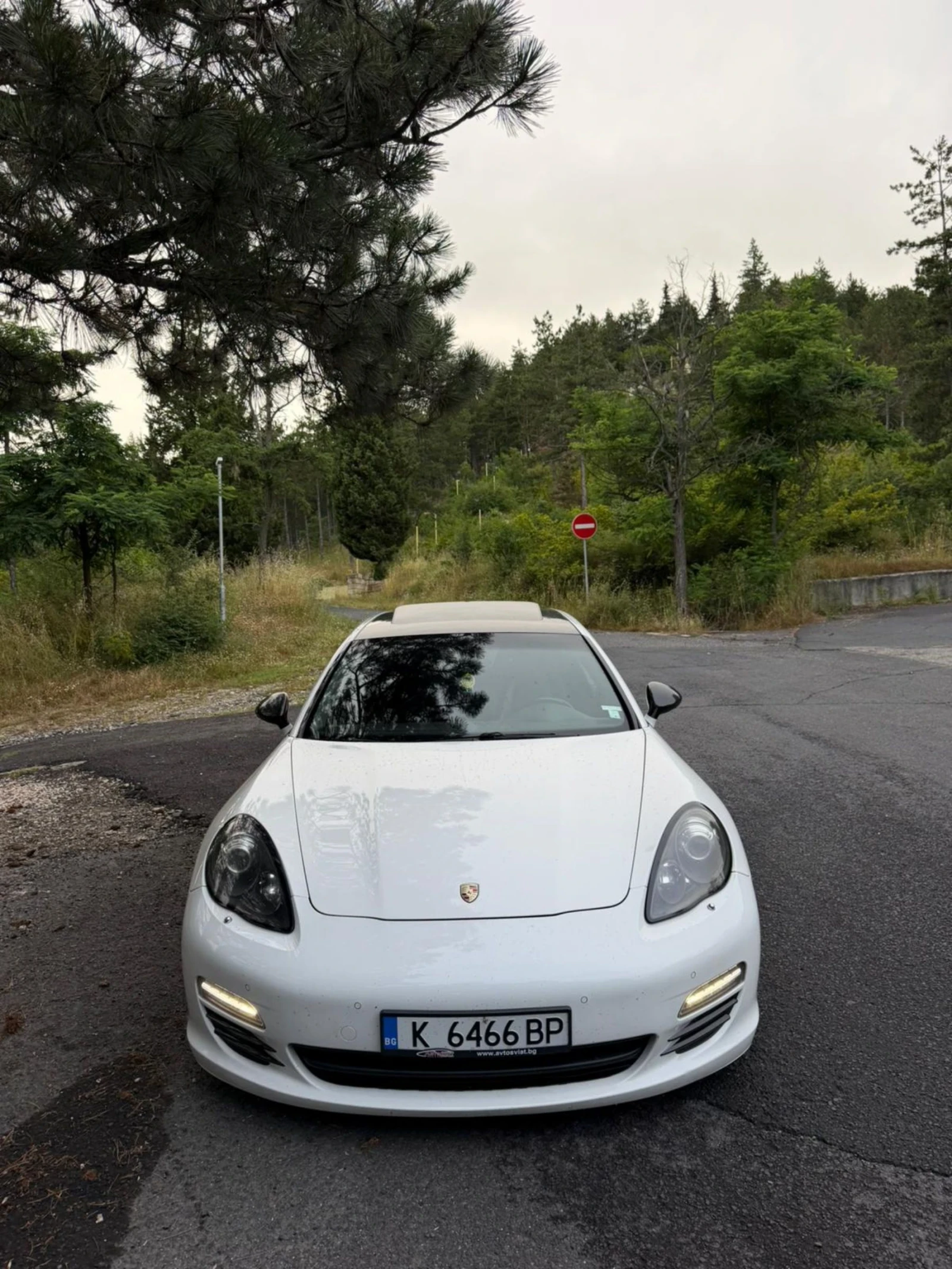 Porsche Panamera 4 S, снимка 4 - Автомобили и джипове - 54346450