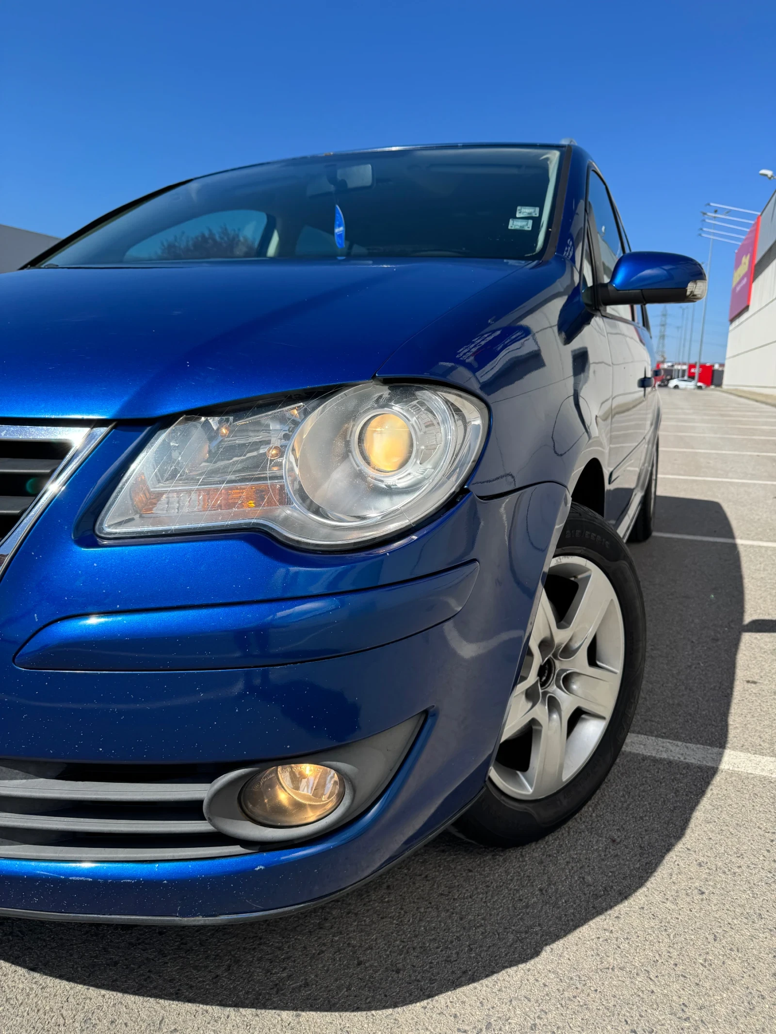 VW Touran 2.0 �������� ����� 7 �����  | Mobile.bg � ����������� 11