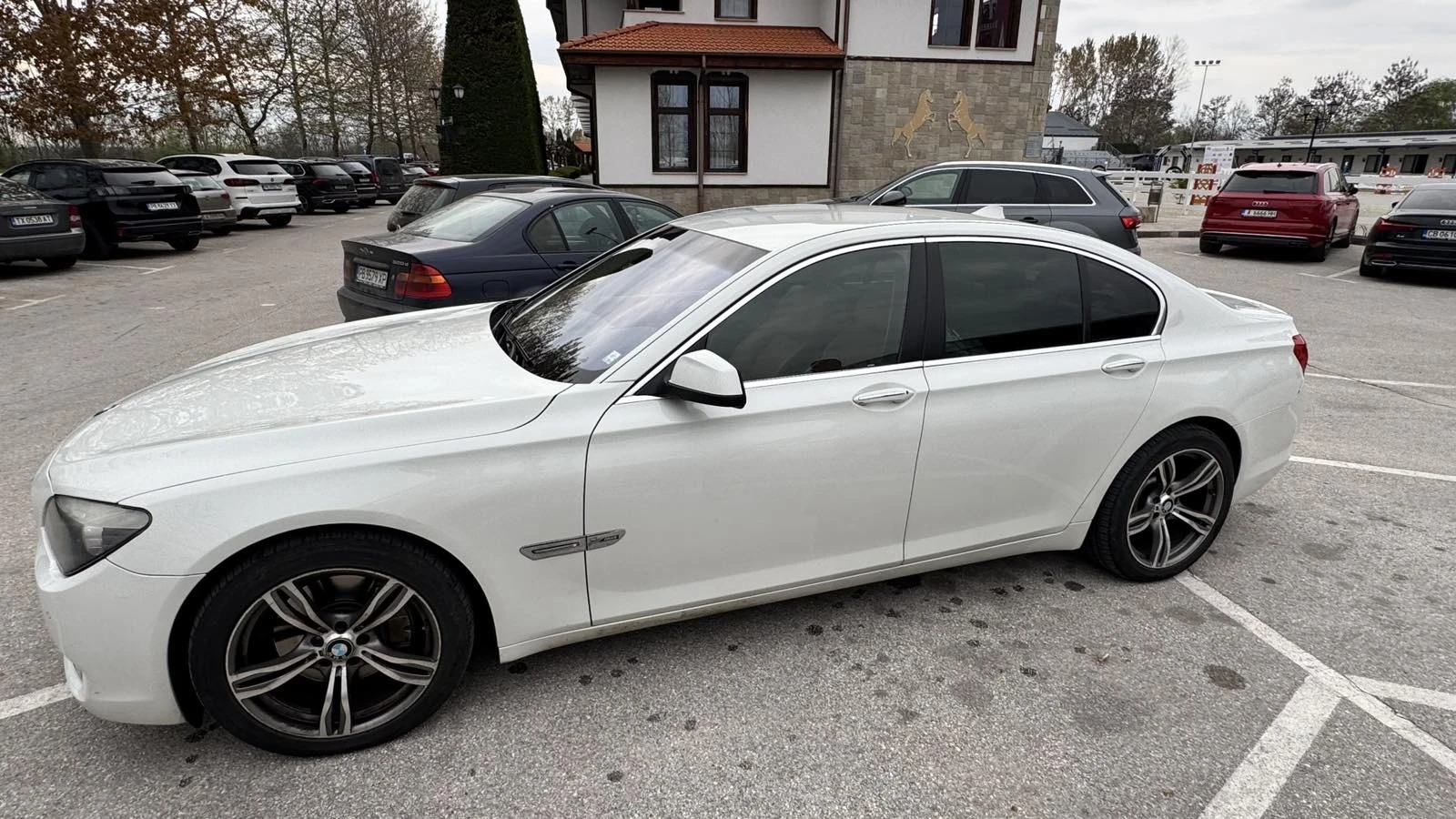BMW 740 //DISTRONIC//SOFTCLOSE//4x4//, снимка 3 - Автомобили и джипове - 54279322
