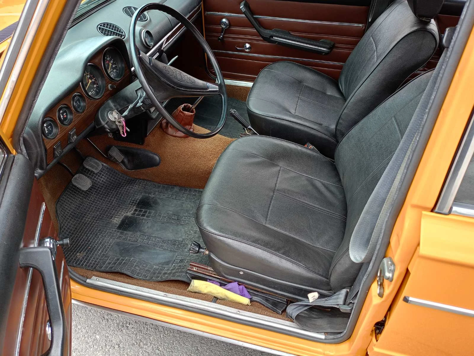 Lada 1500 21061, снимка 5 - Автомобили и джипове - 54388465