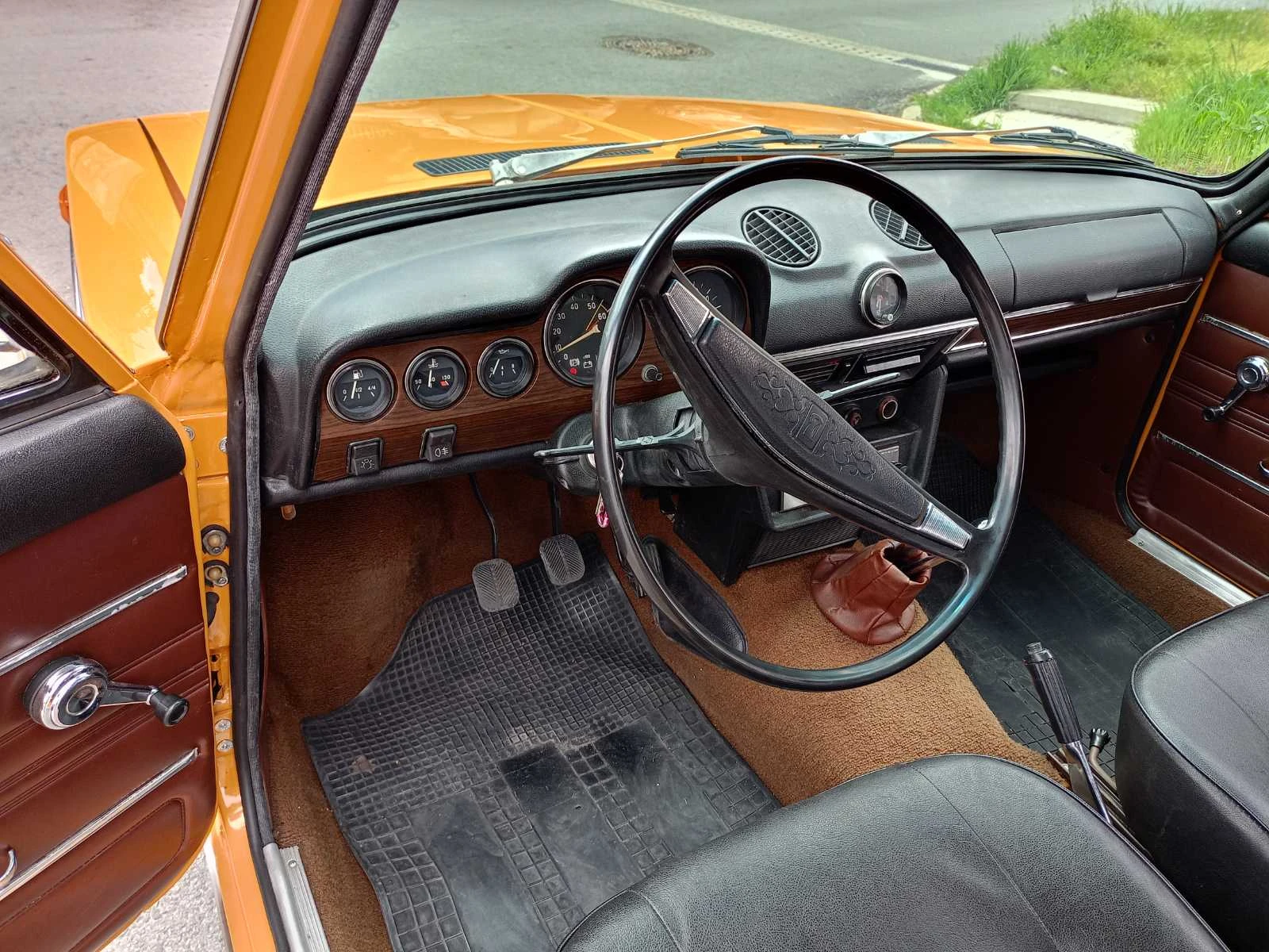 Lada 1500 21061, снимка 4 - Автомобили и джипове - 54388465