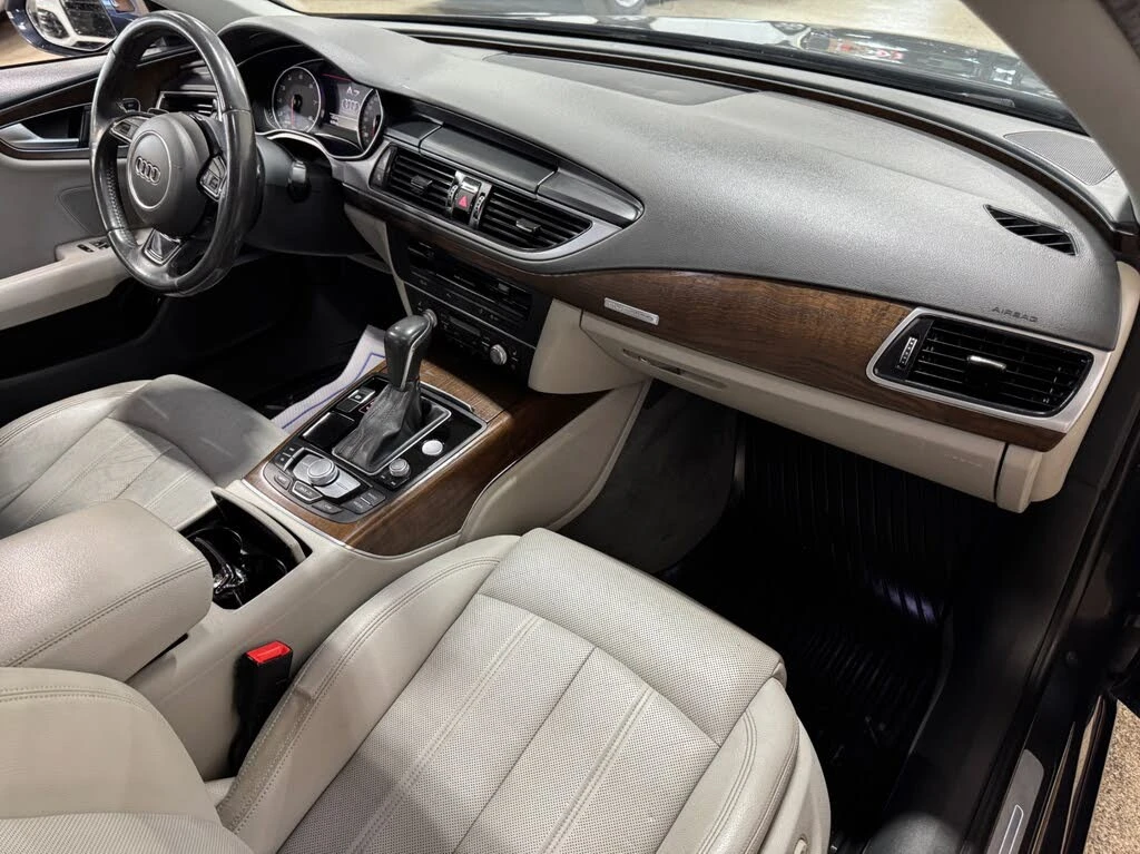 Audi A7 3.0T * quattro * Technik * АвтоКредит* (ЦЕНА ДО БГ, снимка 11 - Автомобили и джипове - 54543946