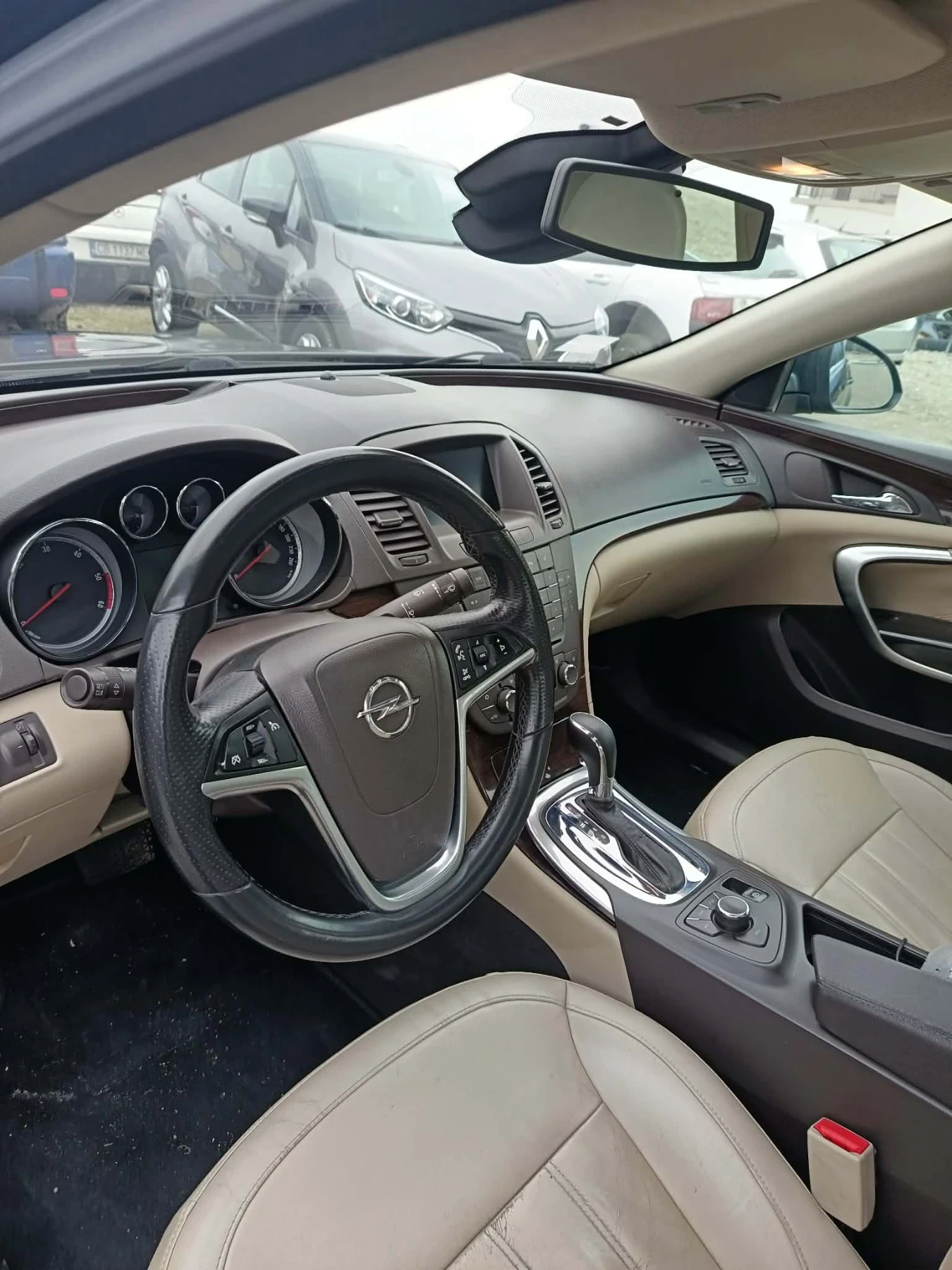 Opel Insignia, снимка 5 - Автомобили и джипове - 54544232