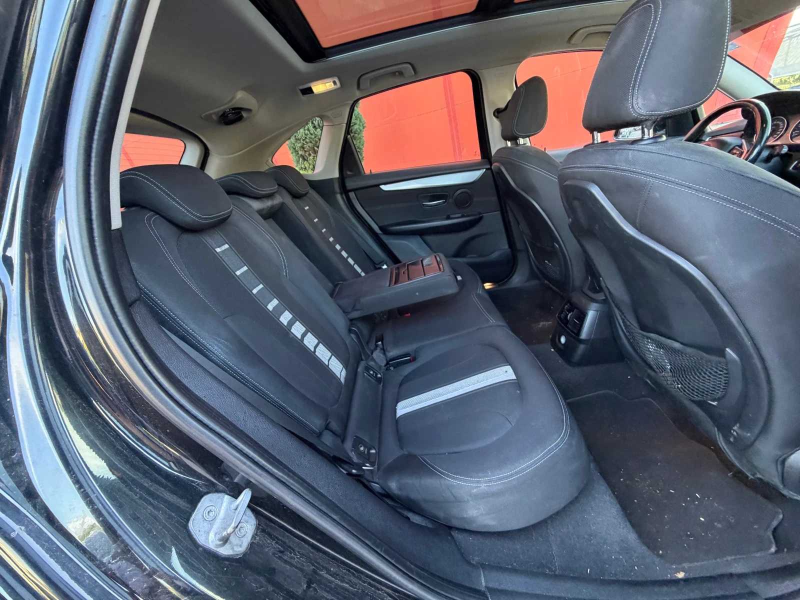 BMW 2 Active Tourer 2.0D* ПАНОРАМА* ОБСЛУЖЕНА* ВС* ПЛАТЕНО, снимка 7 - Автомобили и джипове - 54718847