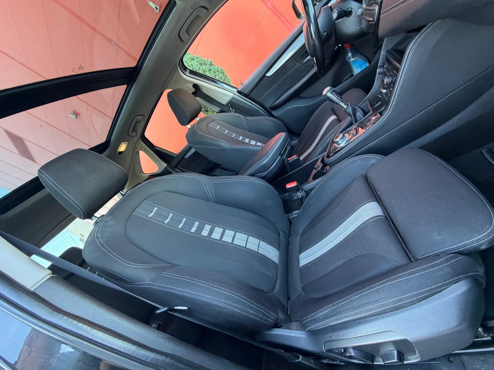 BMW 2 Active Tourer 2.0D* ПАНОРАМА* ОБСЛУЖЕНА* ВС* ПЛАТЕНО, снимка 9 - Автомобили и джипове - 54718847