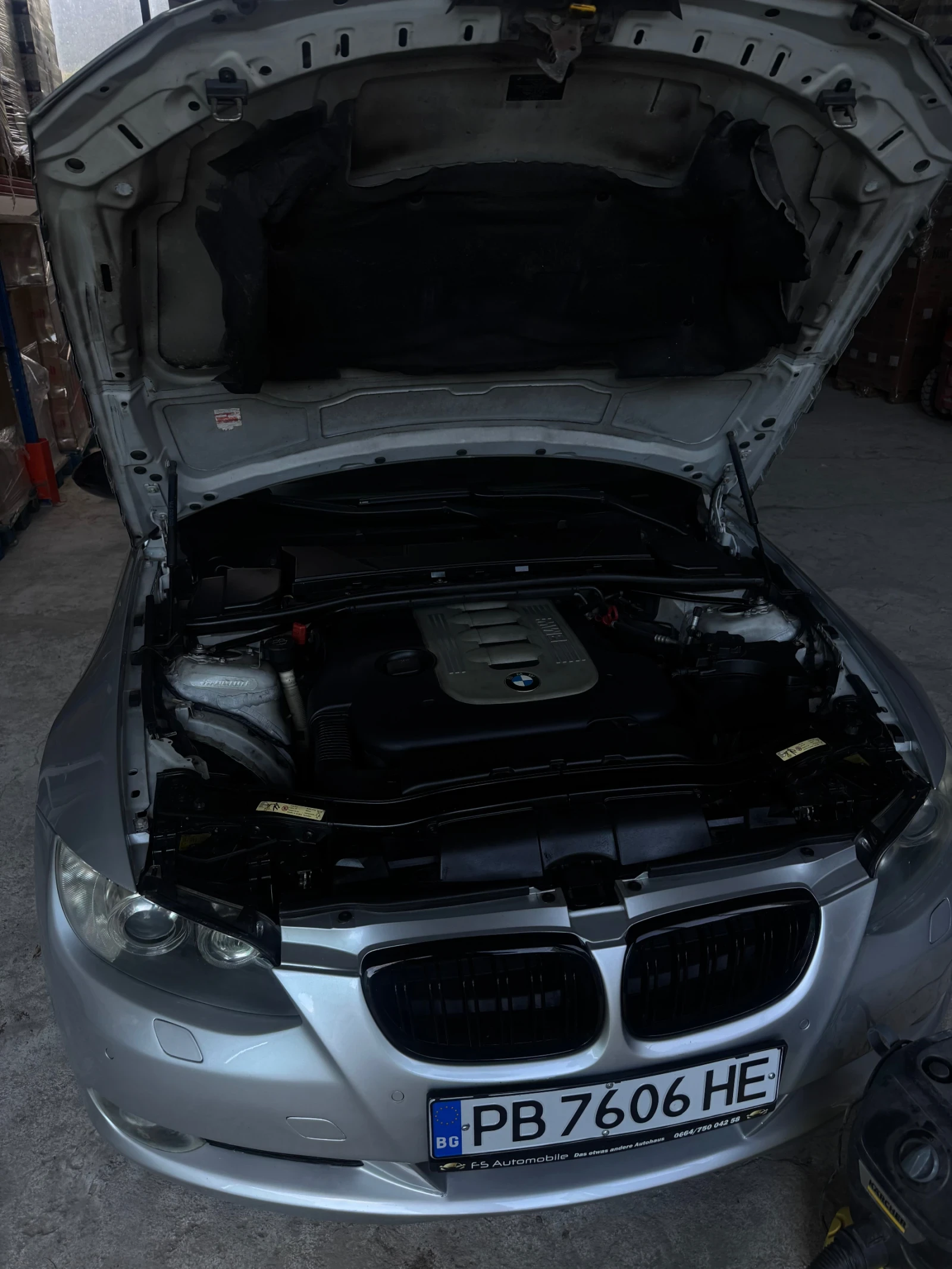 BMW 330 E93, снимка 9 - Автомобили и джипове - 54842359