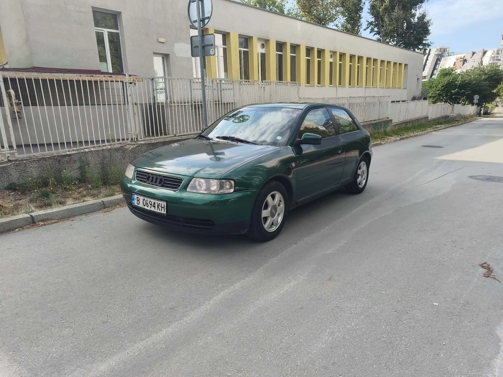 Audi A3 1.8, газ/бензин, снимка 2 - Автомобили и джипове - 55192481
