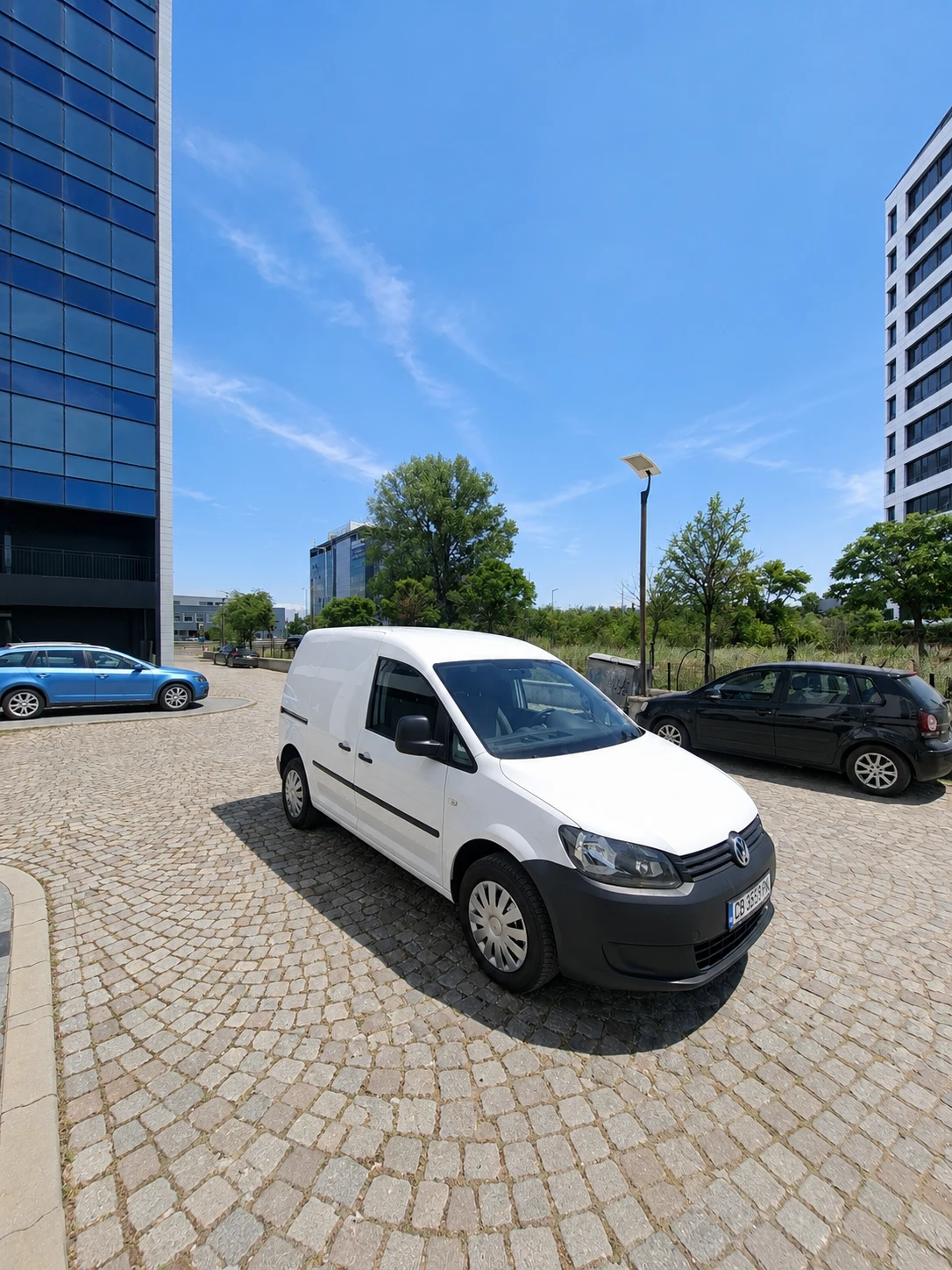 VW Caddy Mini Van, снимка 5 - Автомобили и джипове - 55313361