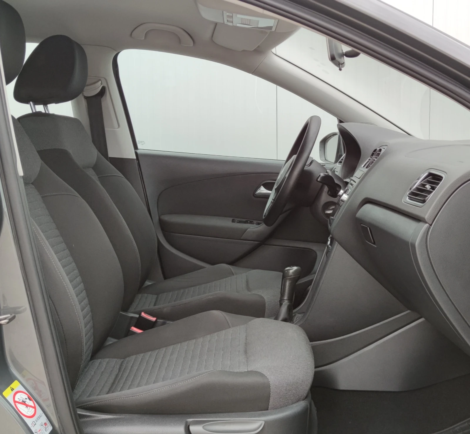 VW Polo 1.6TDI* 75�.�*  | Mobile.bg � ����������� 12