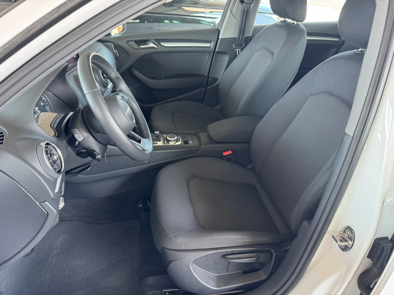Audi A3 SPB 30 G-tron s tronic, снимка 13 - Автомобили и джипове - 55339535