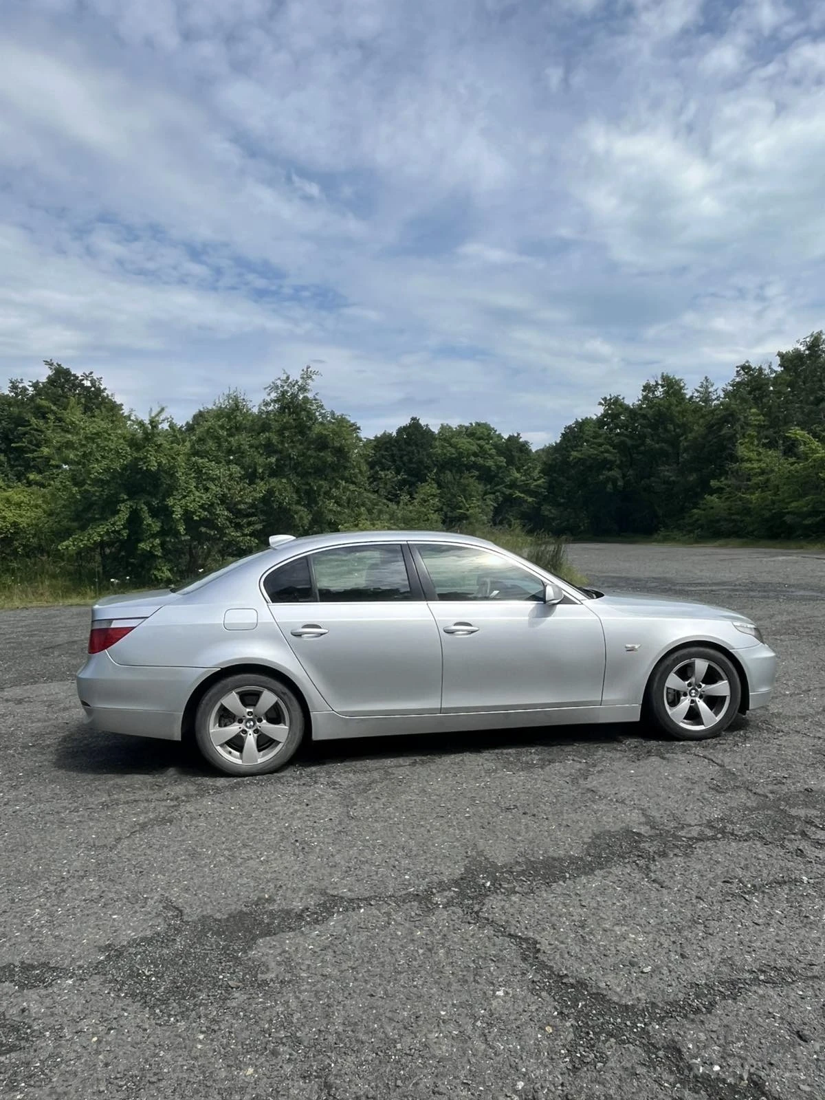BMW 530 D, снимка 4 - Автомобили и джипове - 55350391