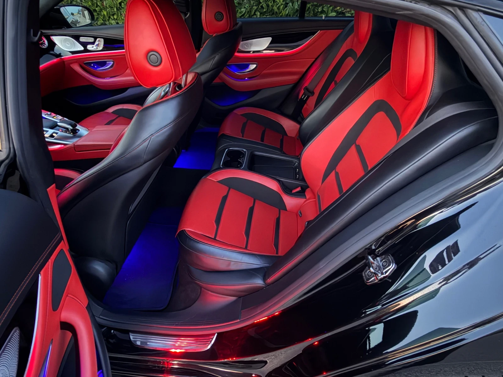 Mercedes-Benz AMG GT 6.3 S F1 ПАКЕТ* FACELIFT* , снимка 12 - Автомобили и джипове - 55750529