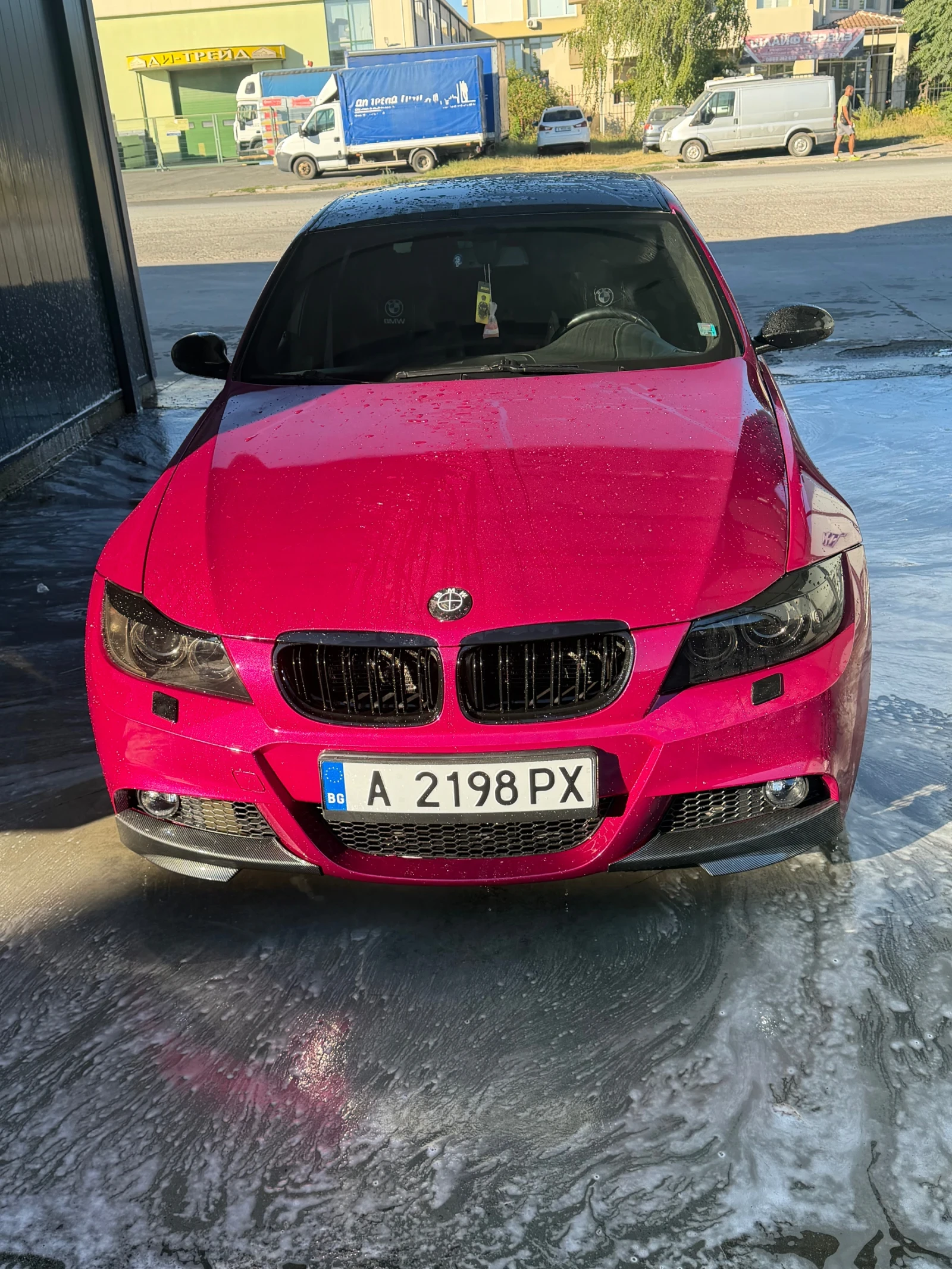 BMW 320, снимка 2 - Автомобили и джипове - 56484325
