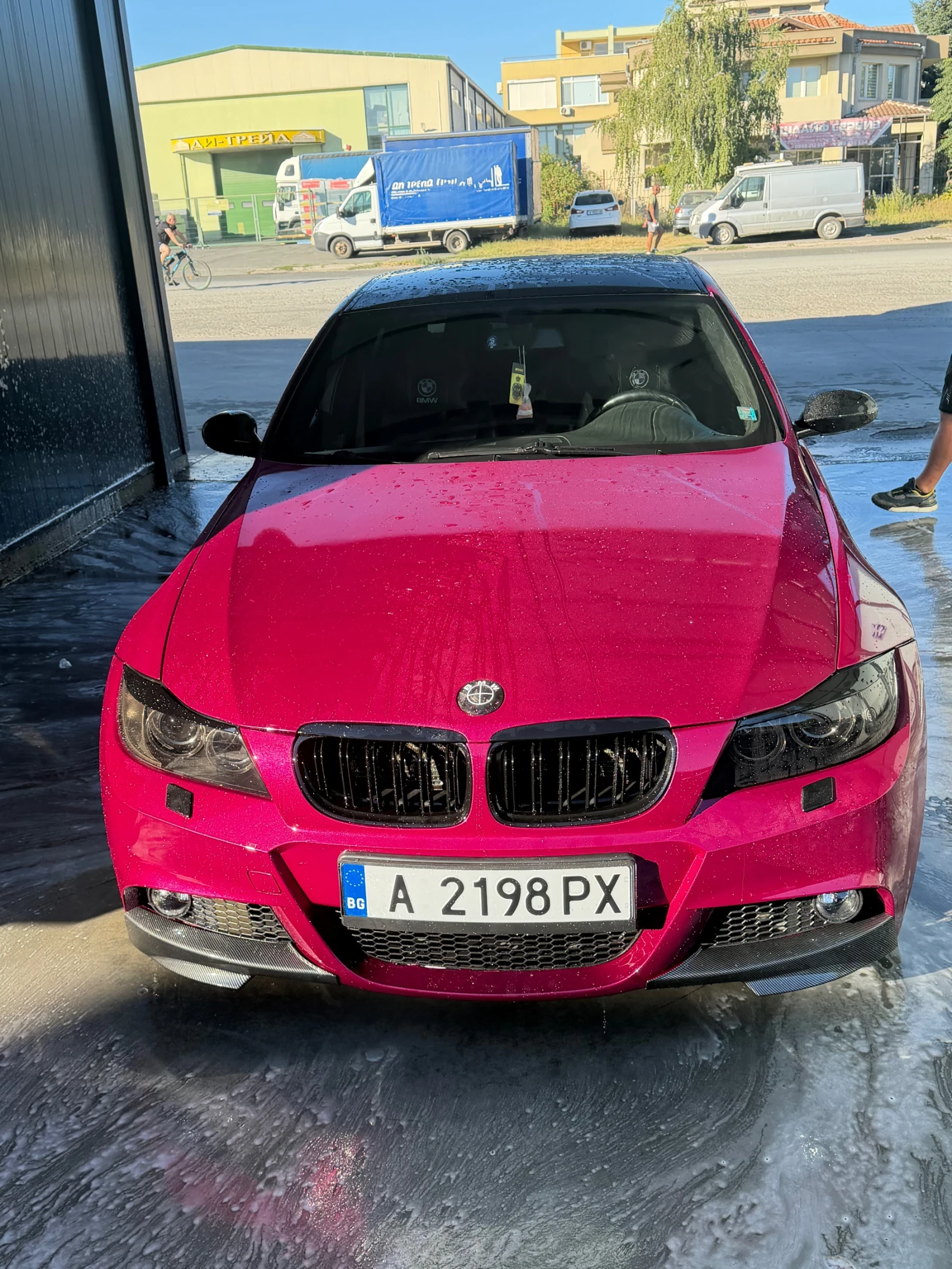 BMW 320