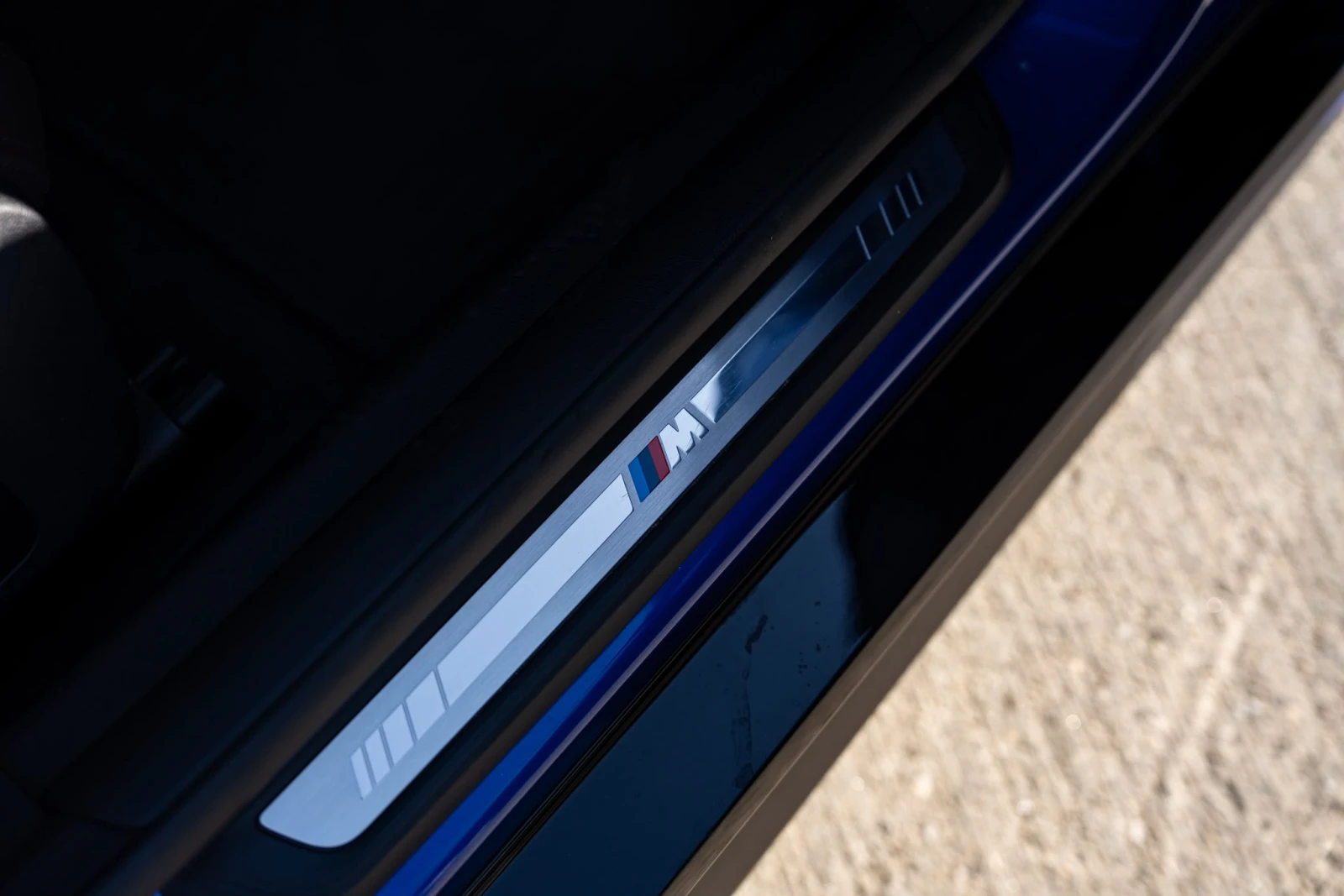 BMW i4 eDRIVE40 * M SPORT * HUD * HEAT * VENT * MEMORY, снимка 15 - Автомобили и джипове - 56528562
