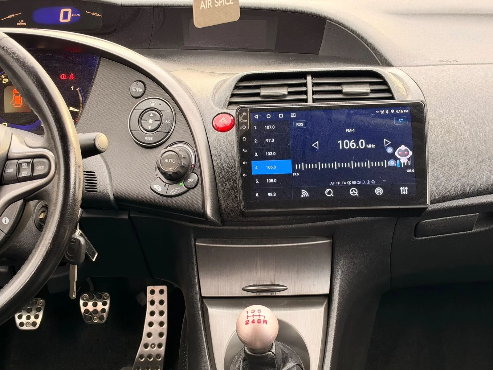 Honda Civic 1.4I, снимка 15 - Автомобили и джипове - 56706063