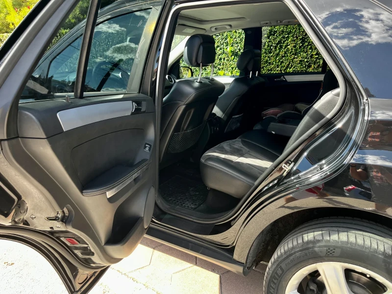 Mercedes-Benz ML 320, снимка 12 - Автомобили и джипове - 47481086