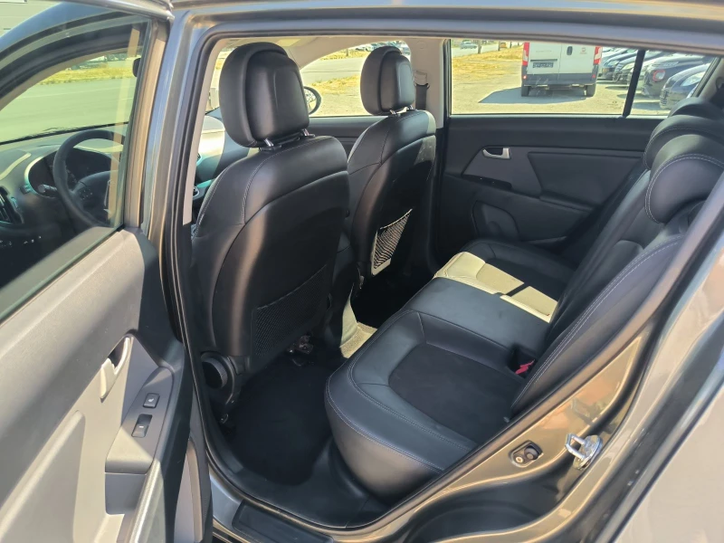 Kia Sportage 2.0d-6sk-Euro-5A, снимка 16 - Автомобили и джипове - 51622242