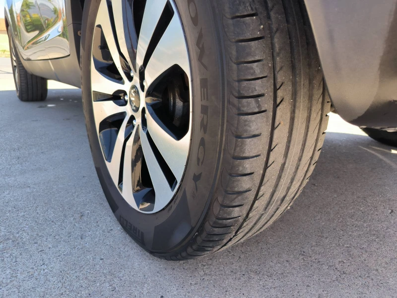 Kia Sportage 2.0d-6sk-Euro-5A, снимка 8 - Автомобили и джипове - 51622242